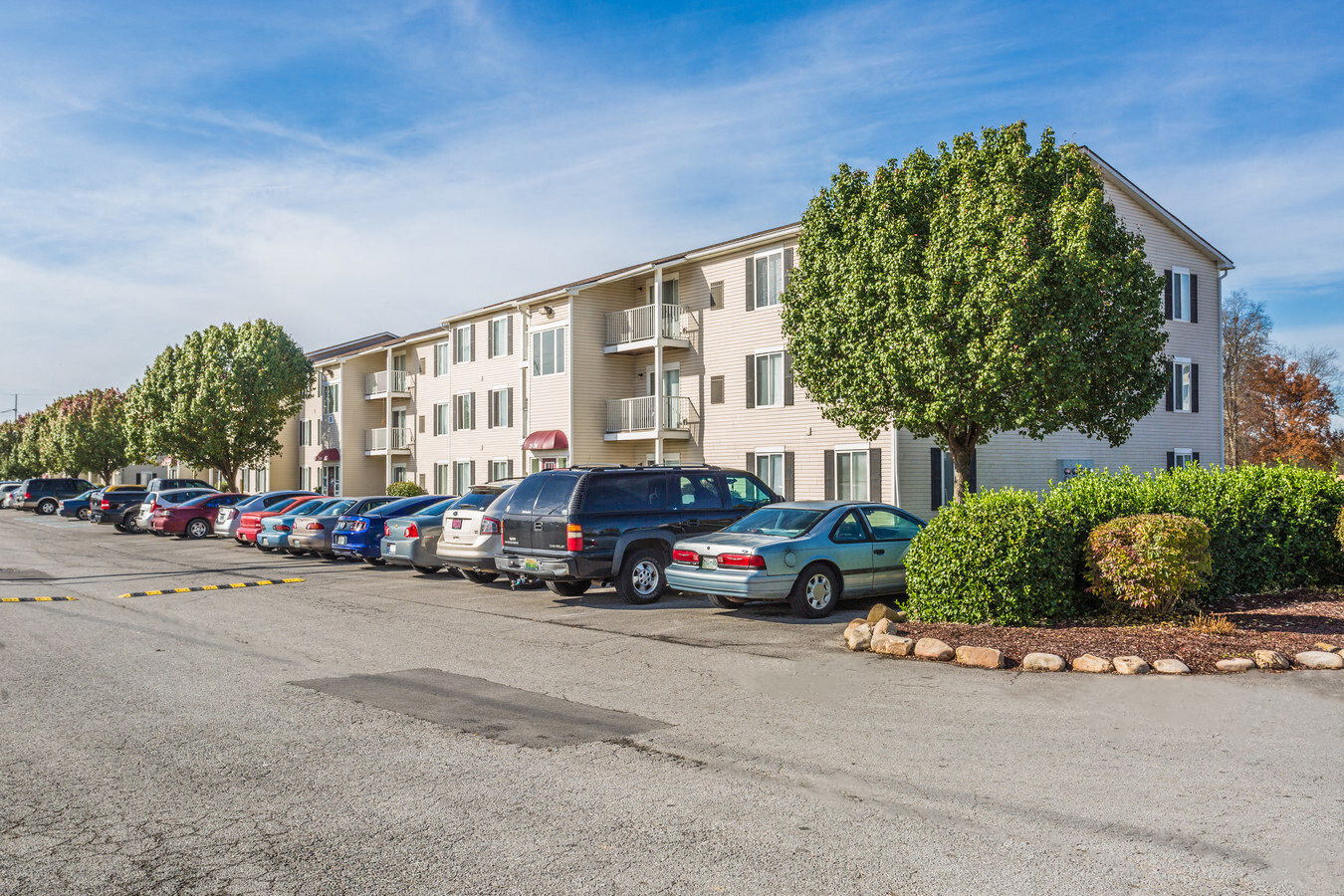 Photos and Video of Davis Estates Apartments in Shelbyville, TN